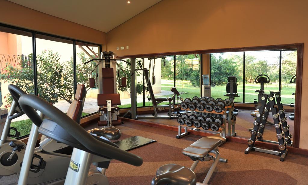 M'Kango Golfview Hotel Lusaka Bagian luar foto