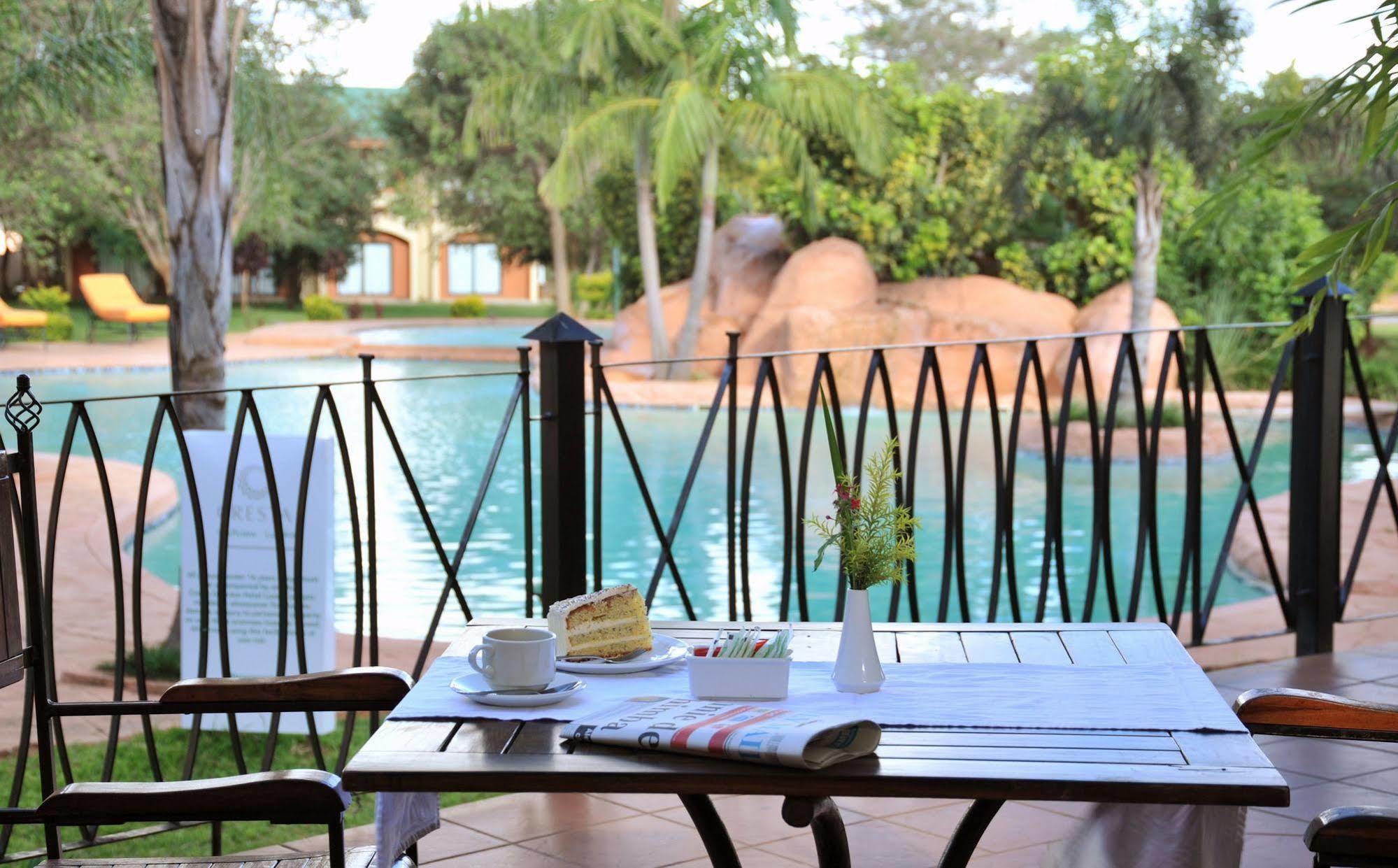 M'Kango Golfview Hotel Lusaka Bagian luar foto